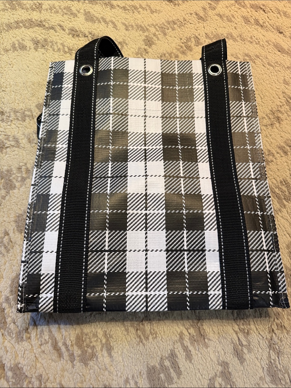 NWT SCOUT Black & White Plaid Messenger Tote - Picture 2 of 6